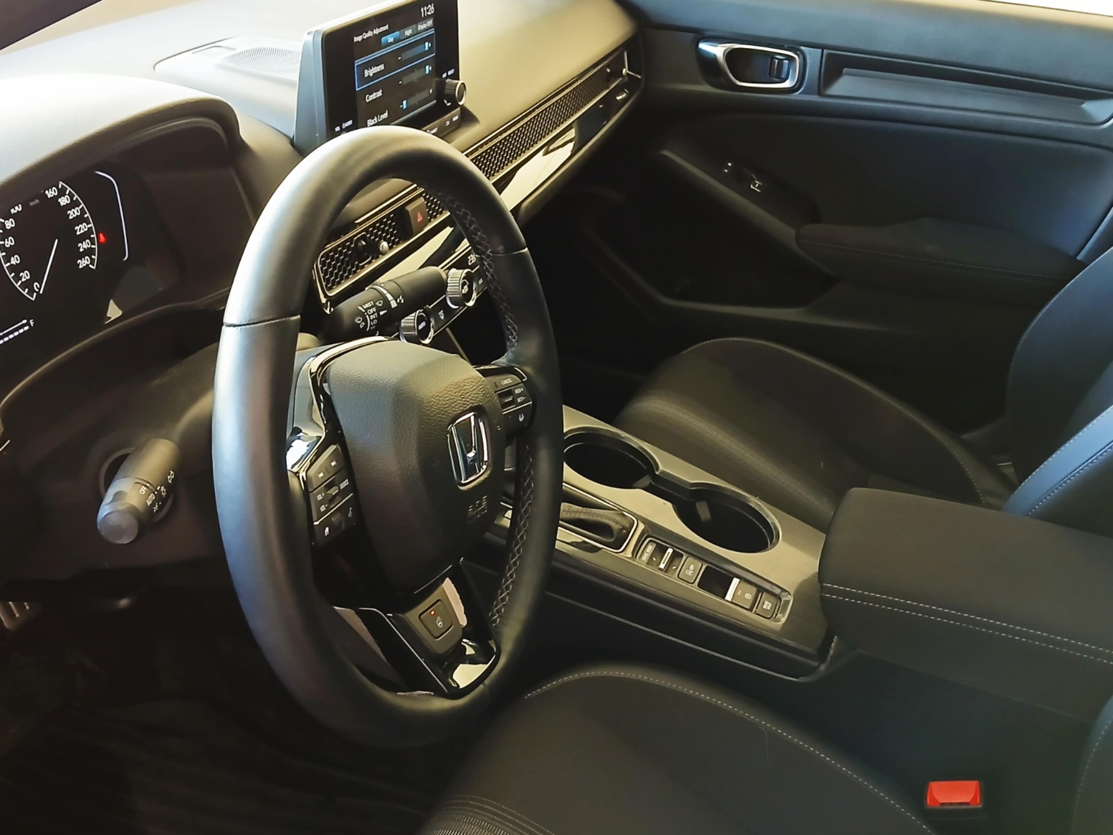 2025 Honda Civic Sport photo 2