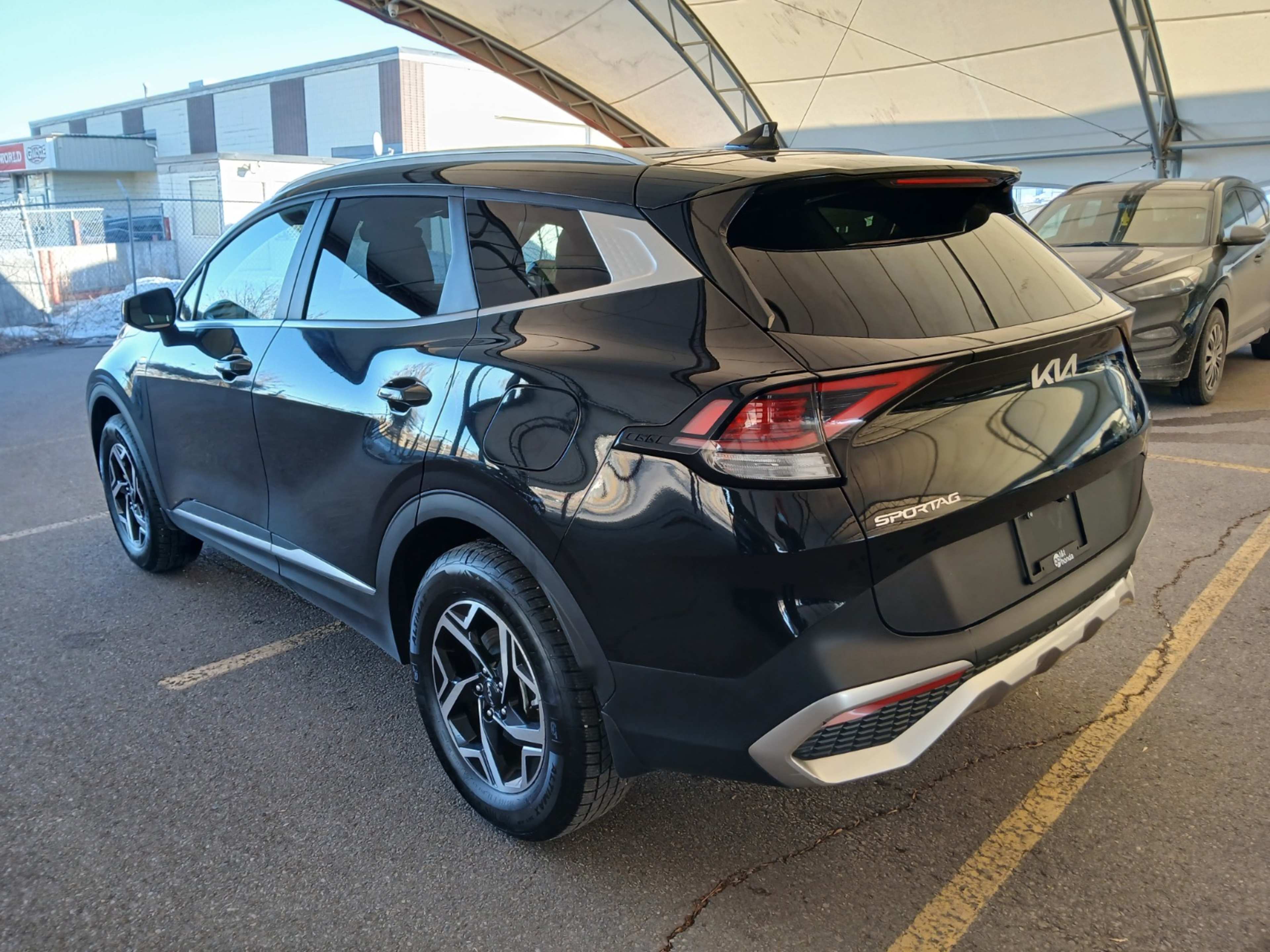 2024 Kia Sportage LX photo 3