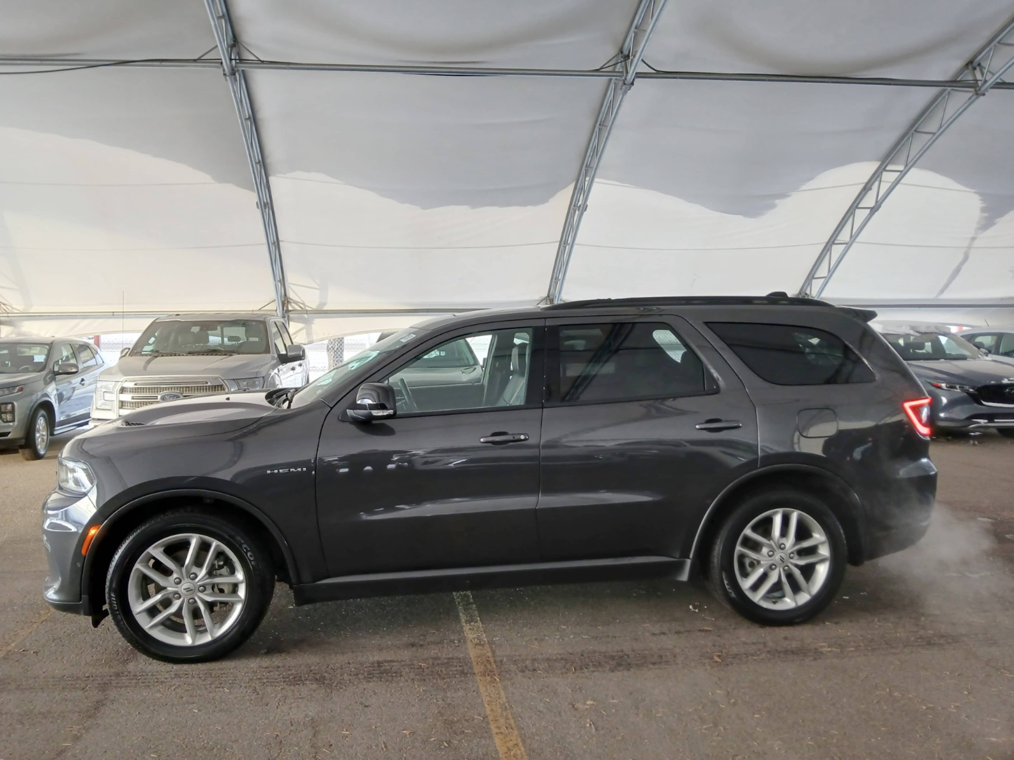 2025 Dodge Durango R/T photo 3