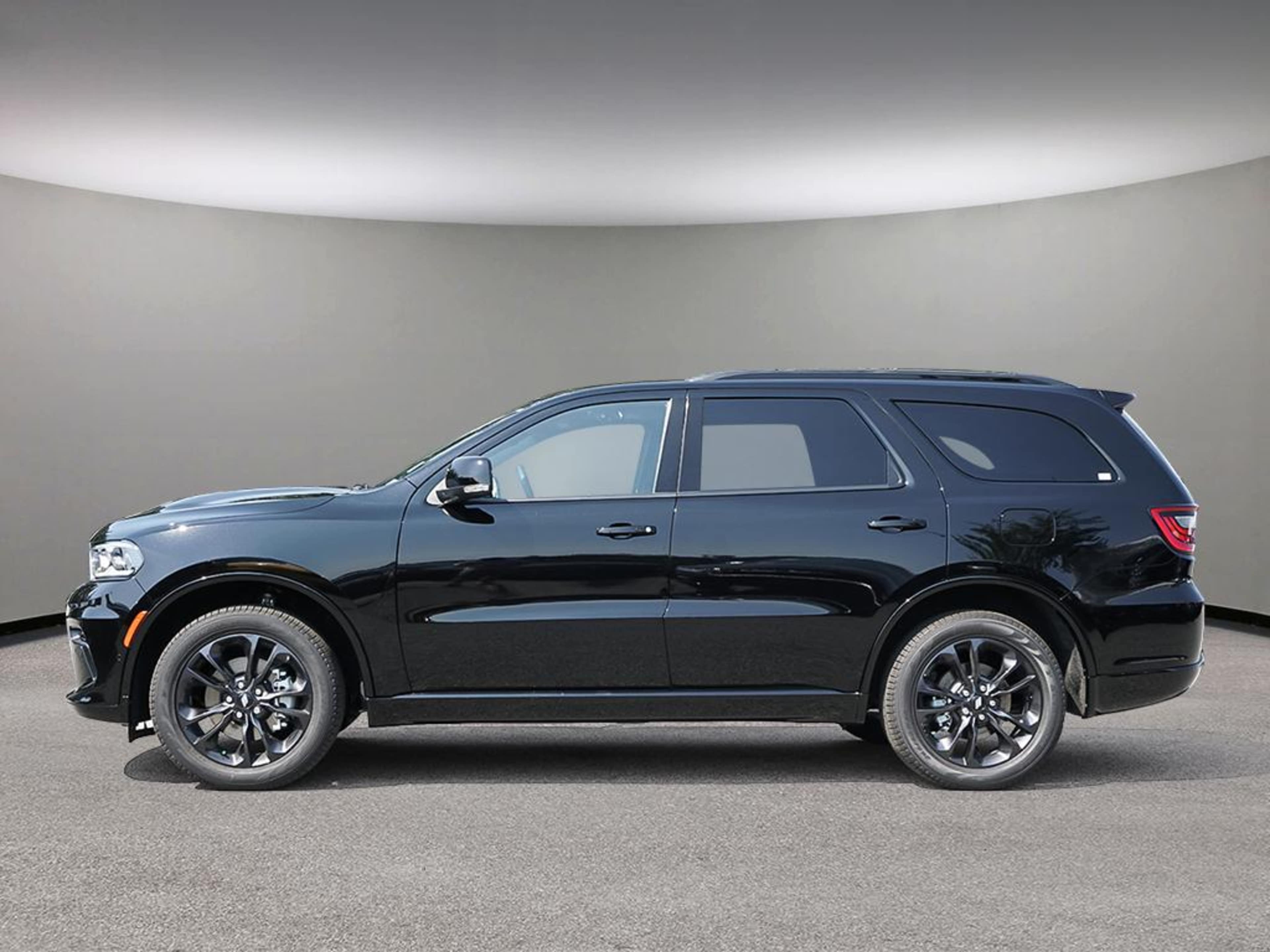 2025 Dodge Durango GT Plus photo 3