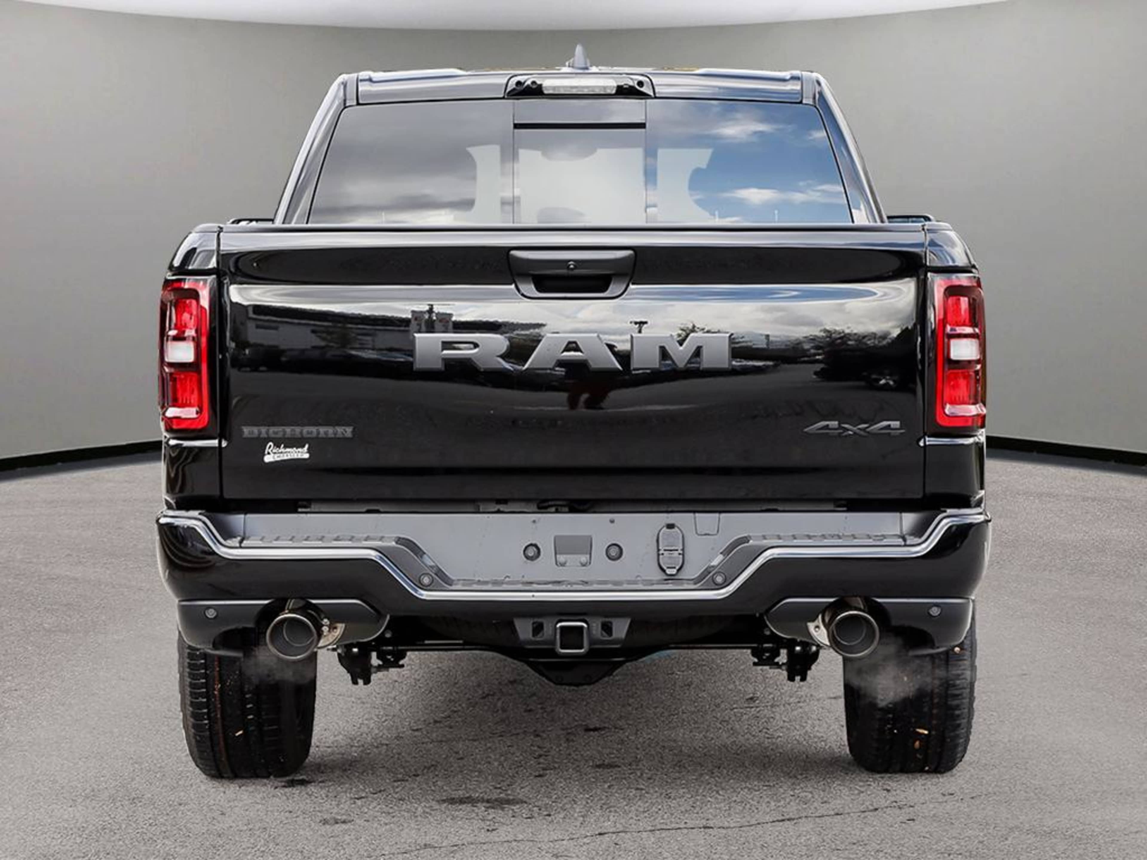 2025 Ram 1500 Big Horn photo 3
