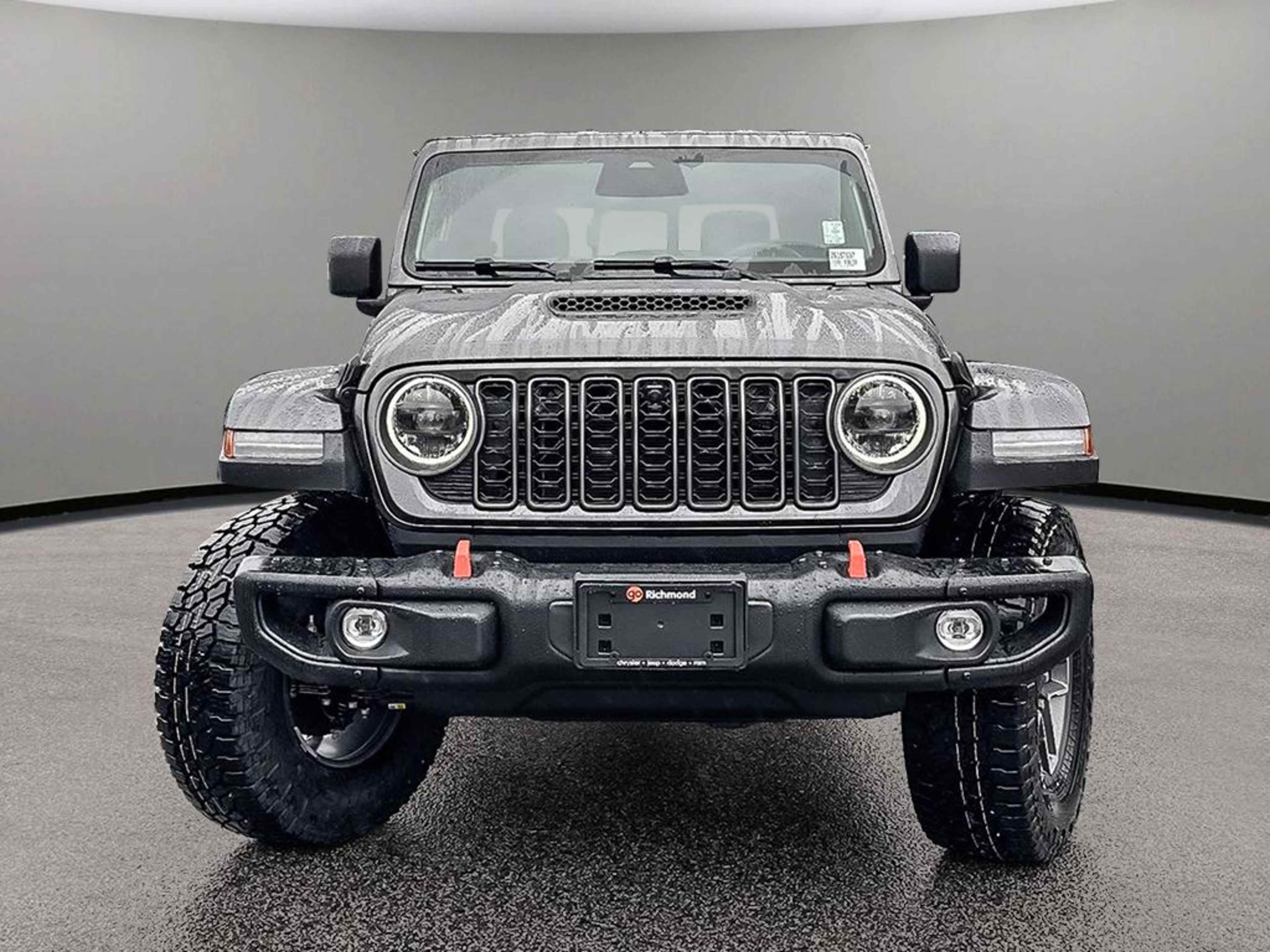 2026 Jeep Gladiator Mojave photo 2