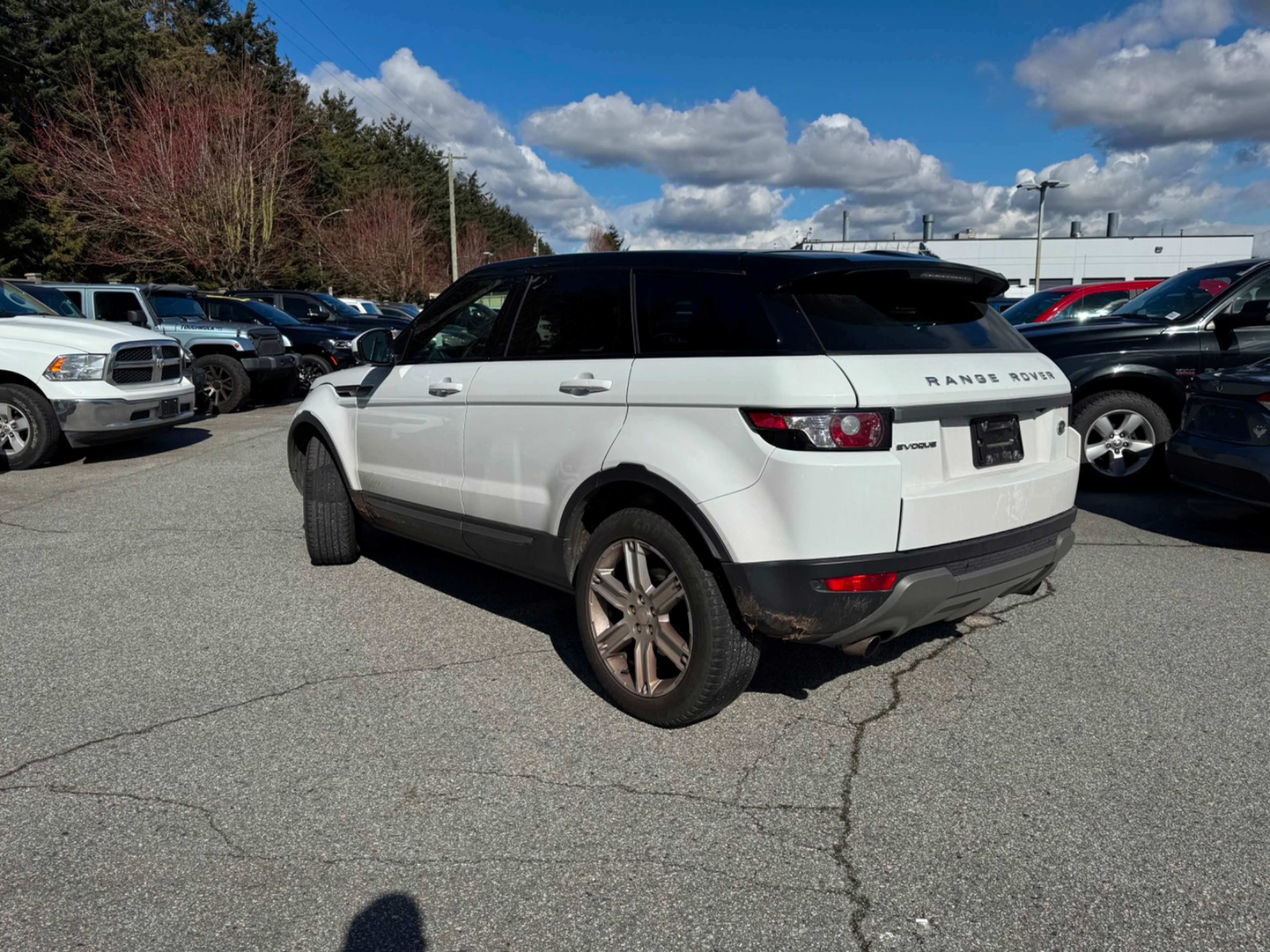 2015 Land Rover Range Rover Evoque Pure Plus photo 3