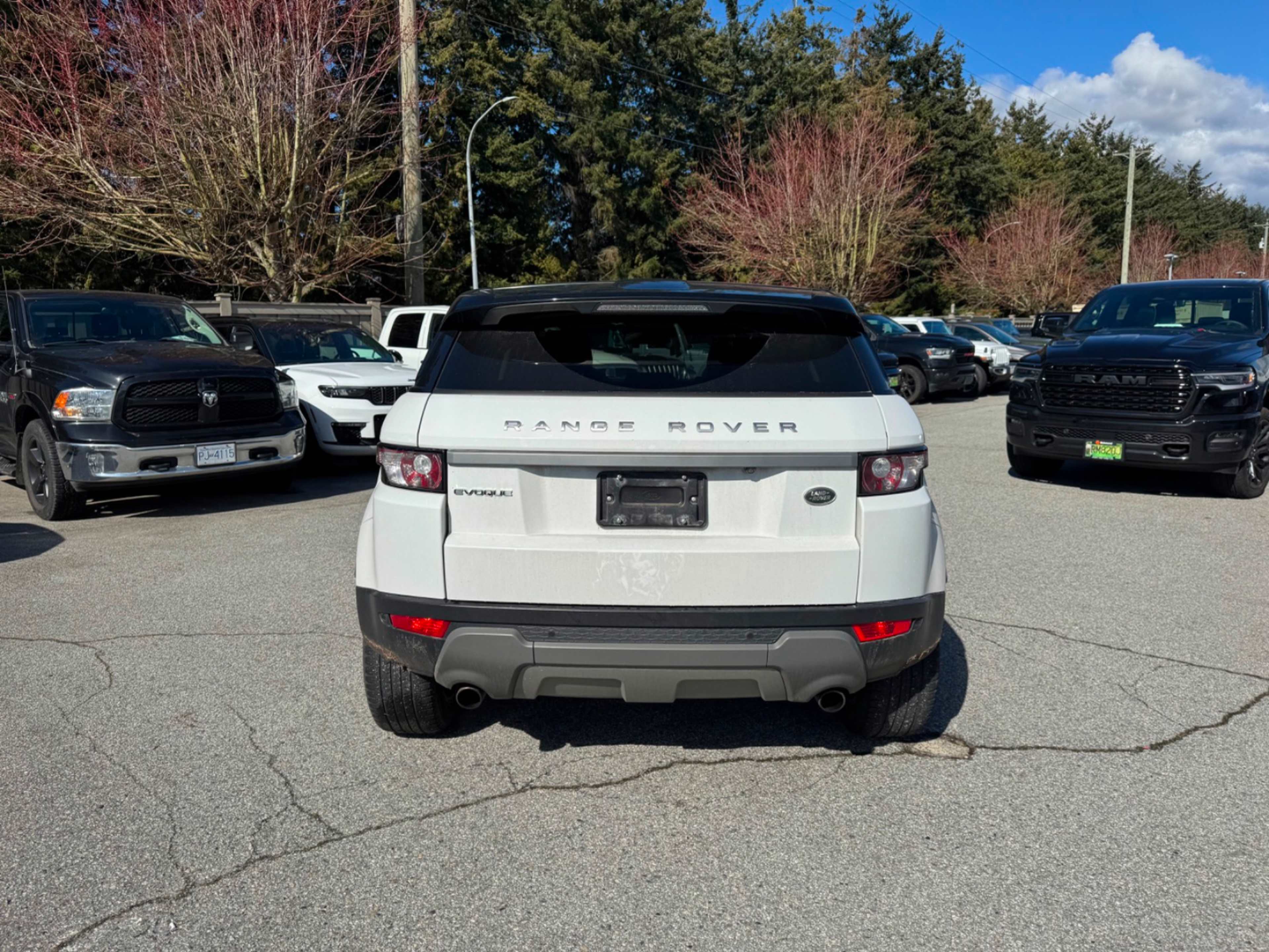 2015 Land Rover Range Rover Evoque Pure Plus photo 4