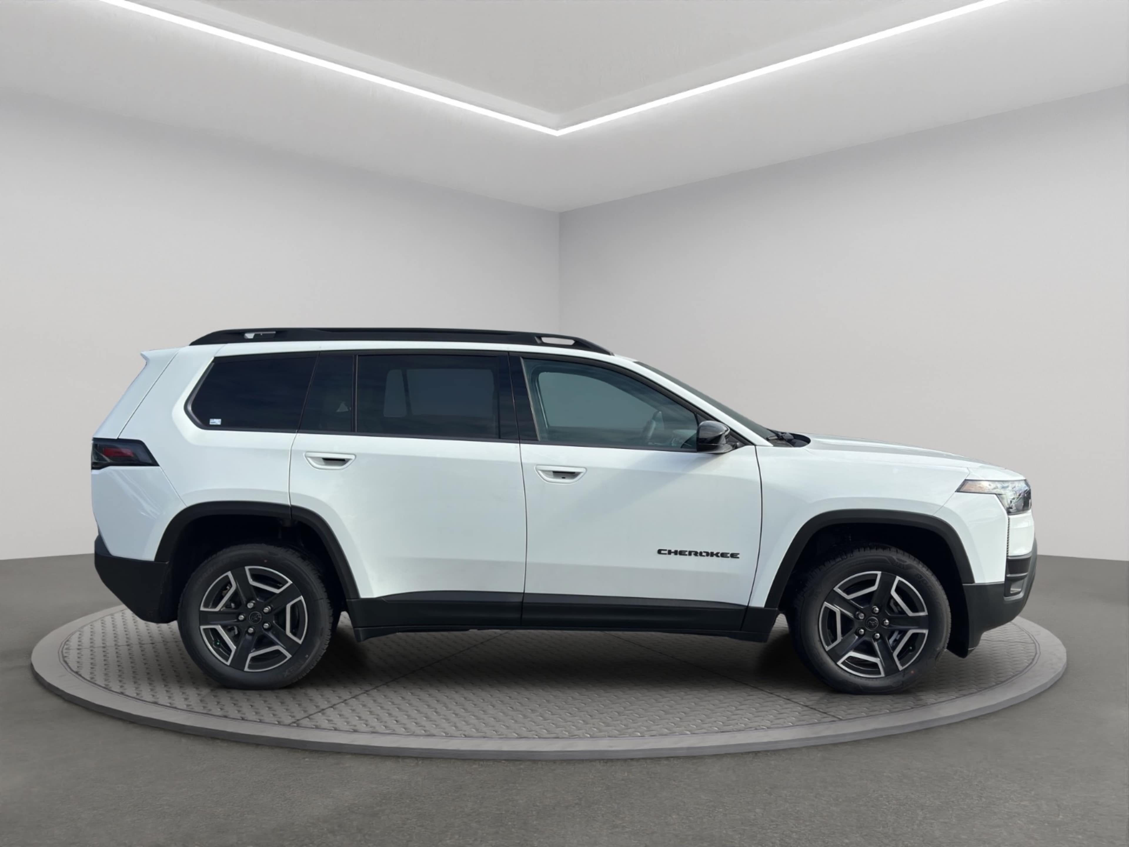 2026 Jeep Cherokee Laredo Limited photo 3