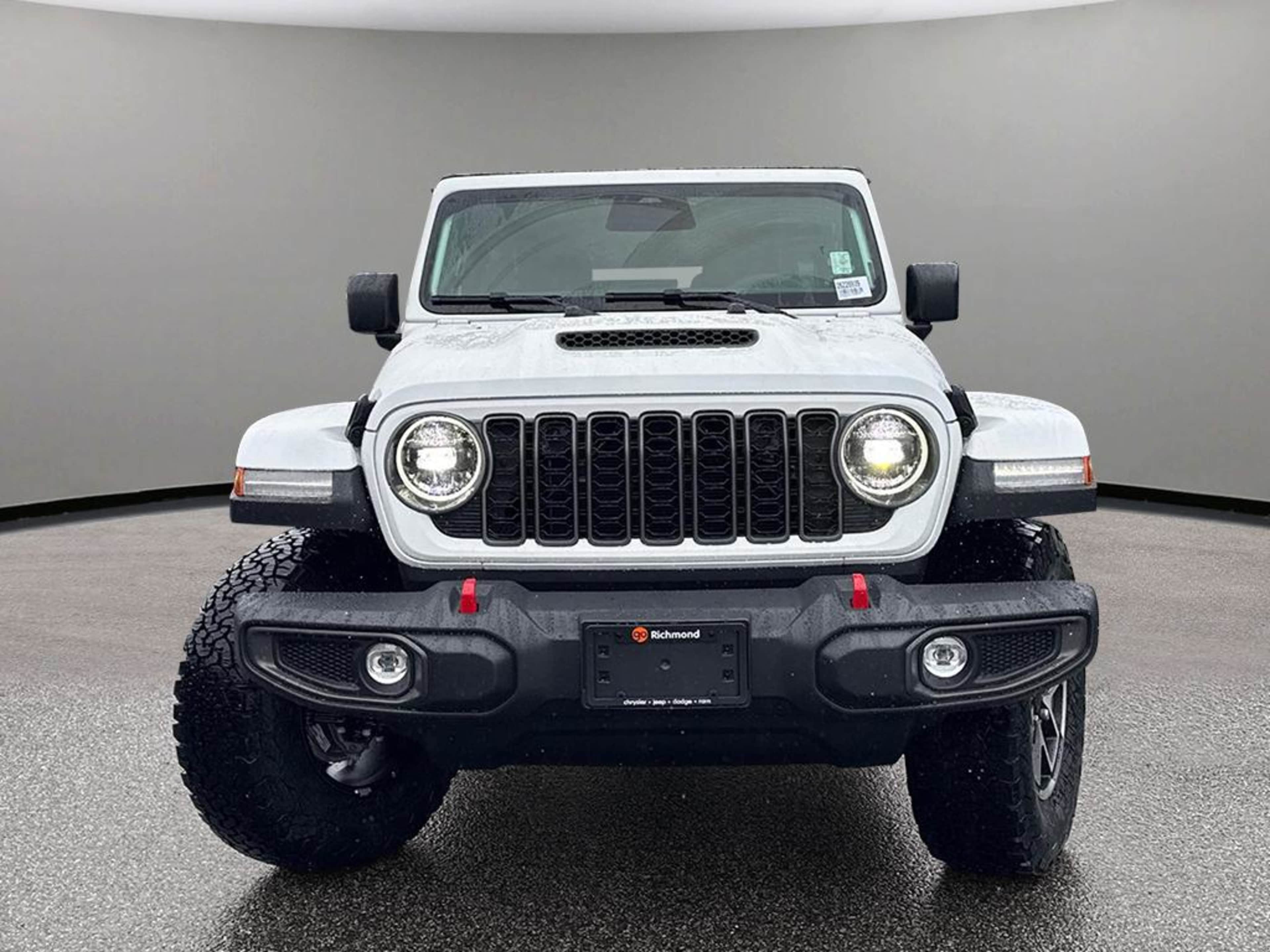 2026 Jeep Wrangler Rubicon photo 2