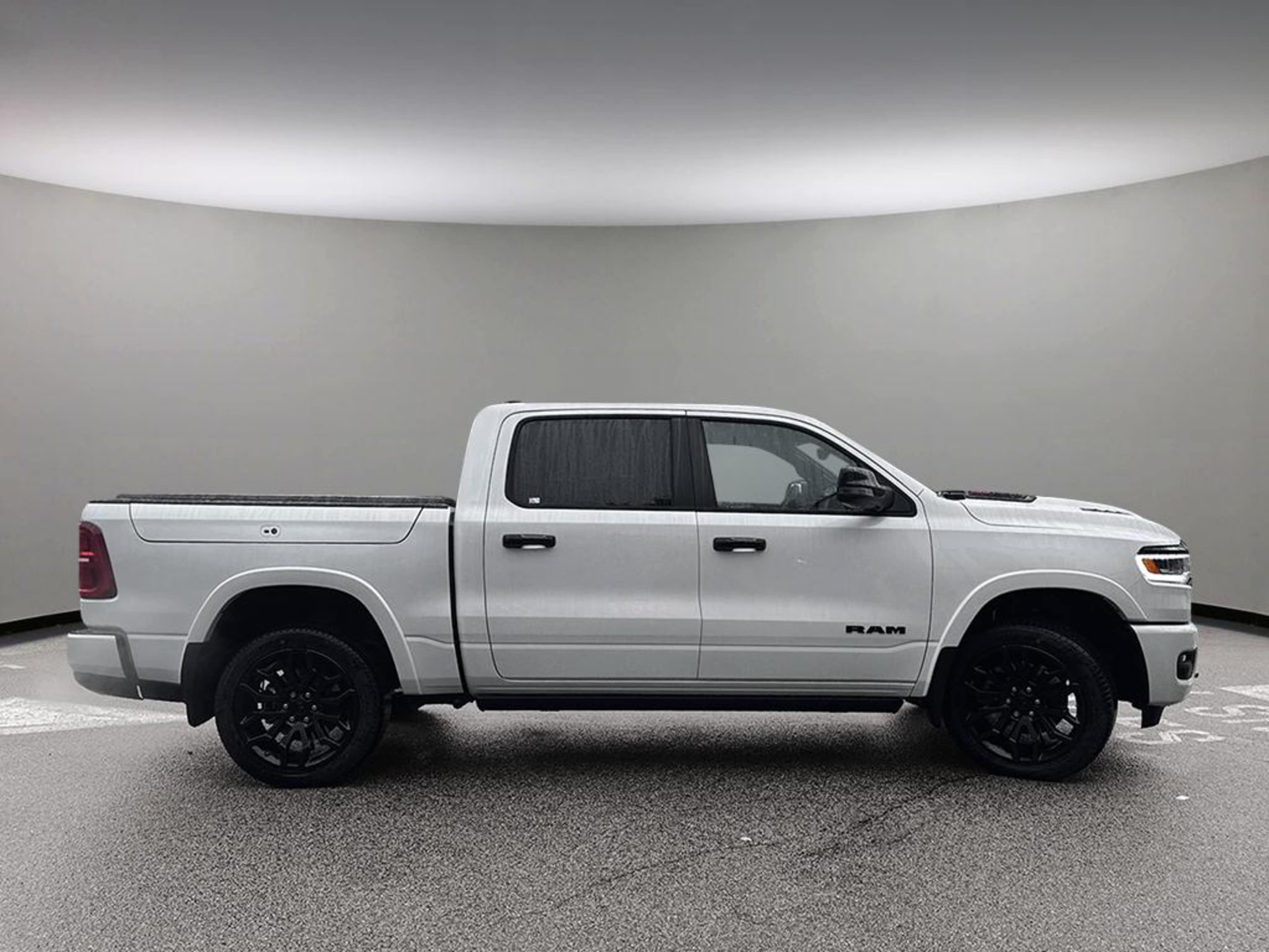 2026 Ram 1500 Limited photo 3