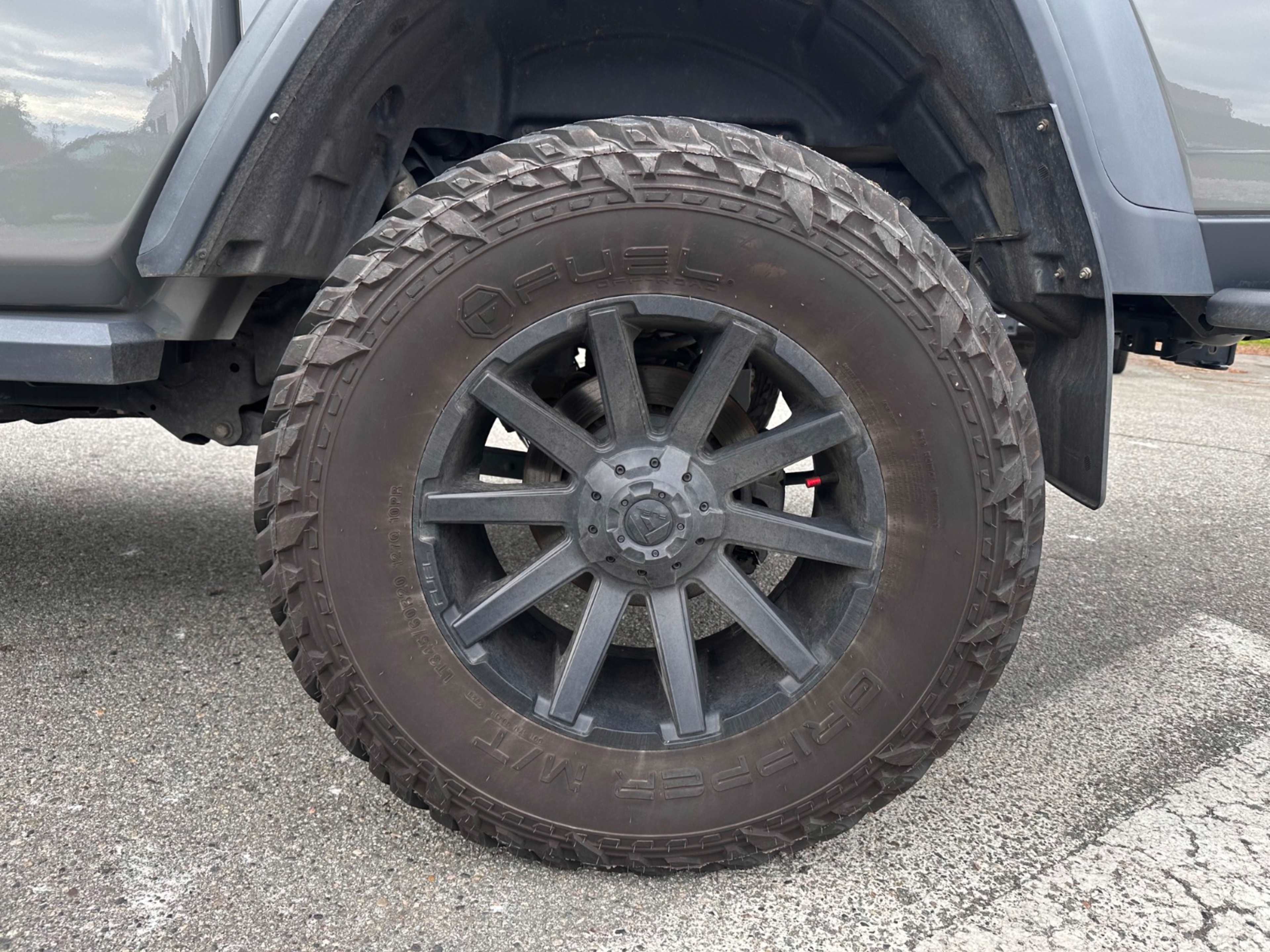 2021 Jeep Gladiator Rubicon photo 3