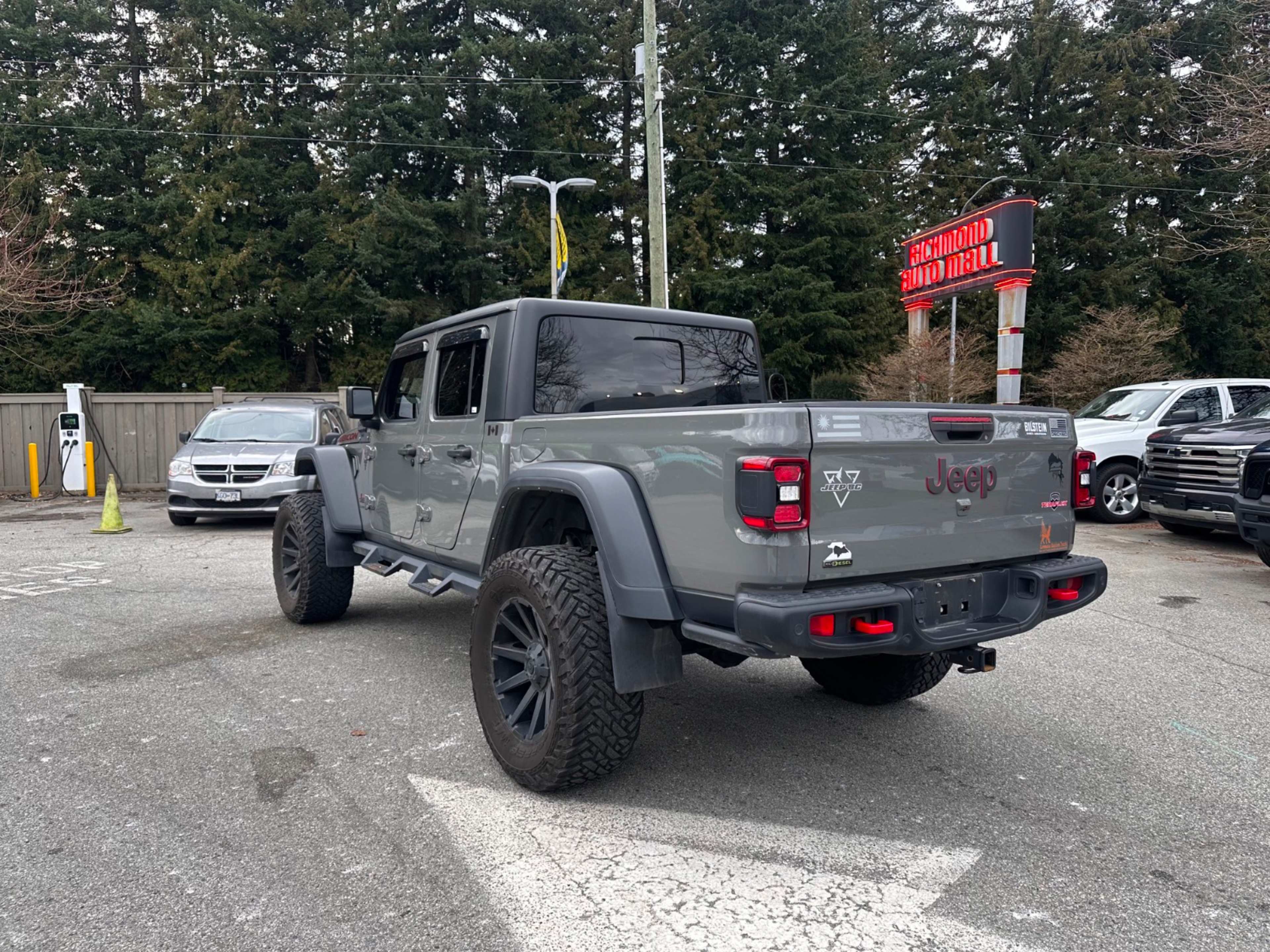 2021 Jeep Gladiator Rubicon photo 4
