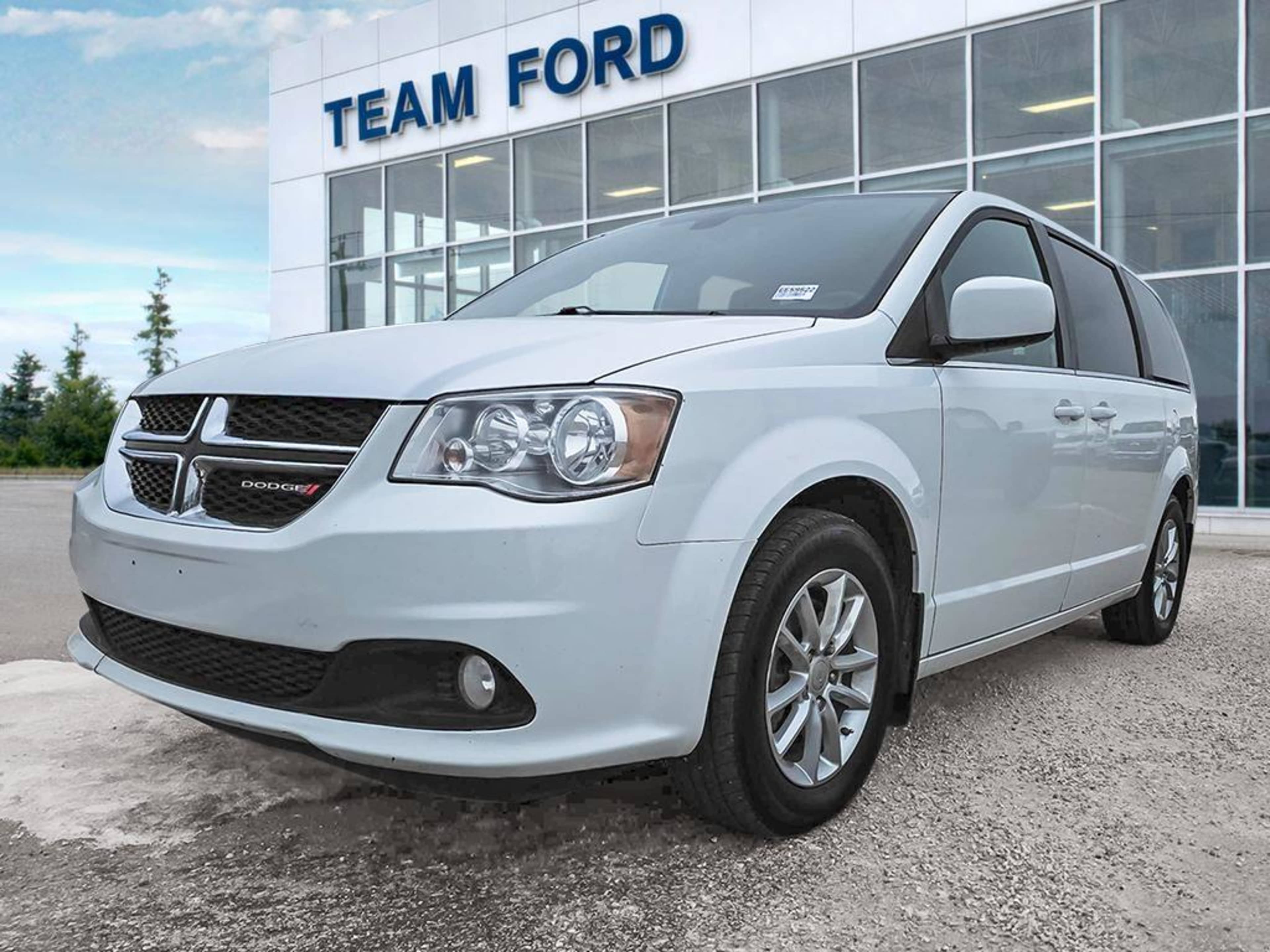 Voxcar DODGE Grand Caravan VAN in , VICTORIA