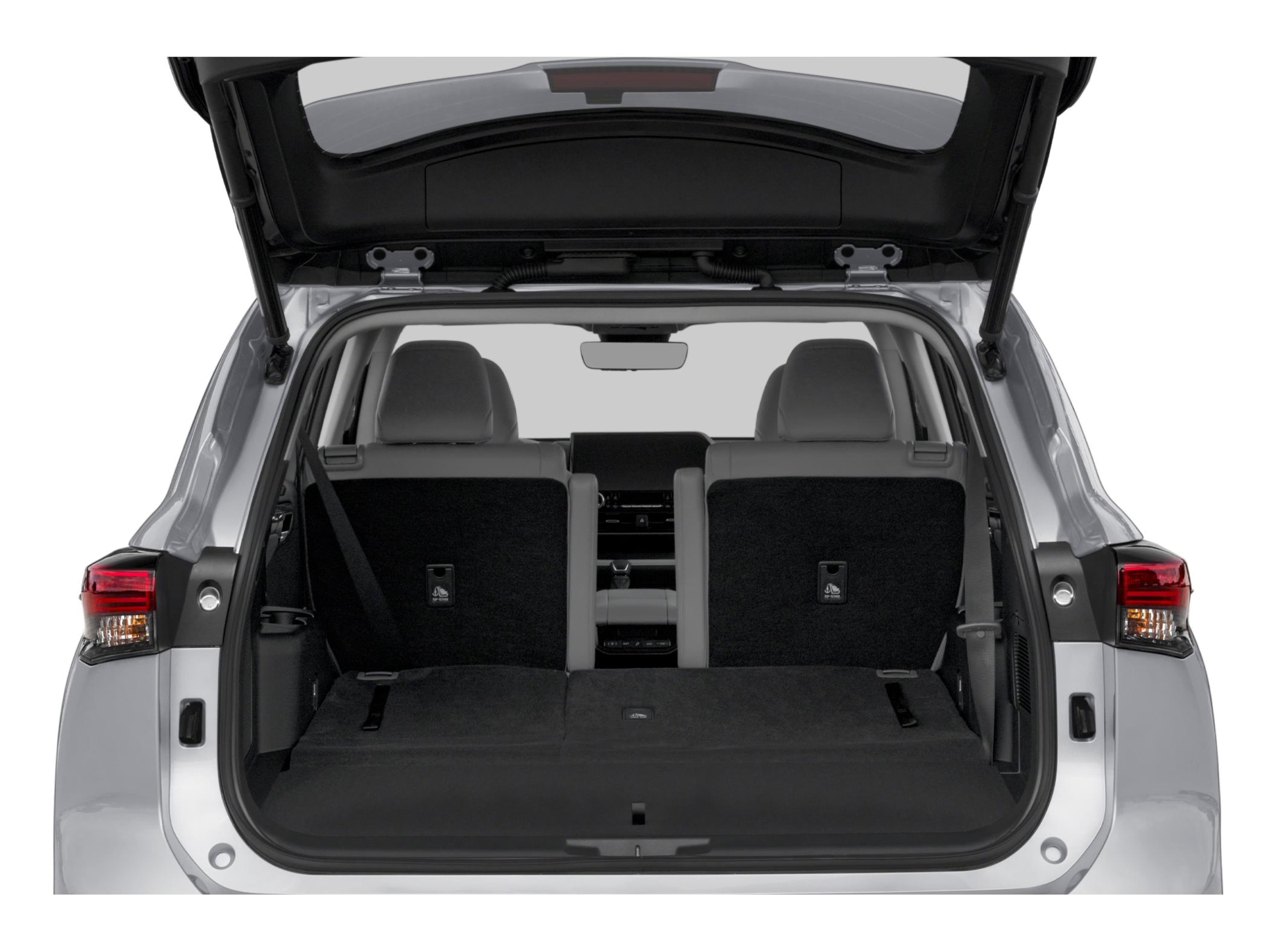 2026 Toyota Highlander XLE XSE Platinum Limited photo 3