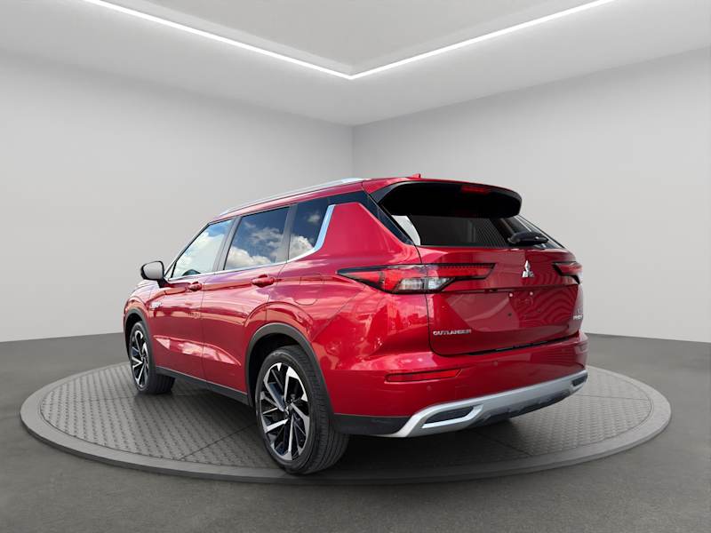2023 Mitsubishi Outlander PHEV