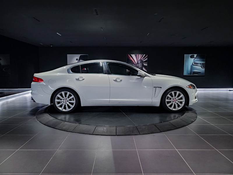 2014 Jaguar XF