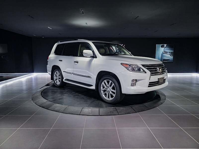 2014 Lexus LX 570