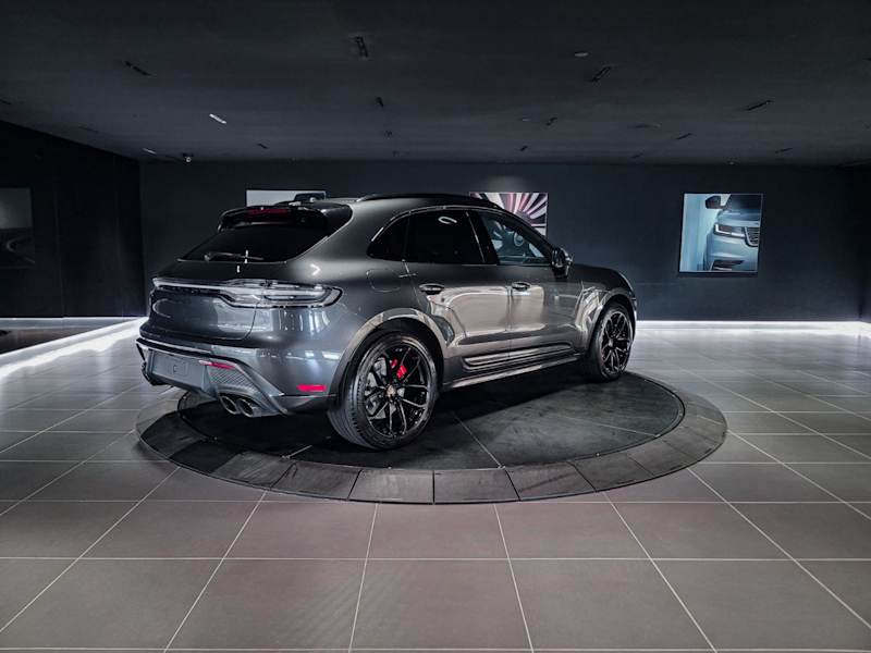 2023 Porsche Macan