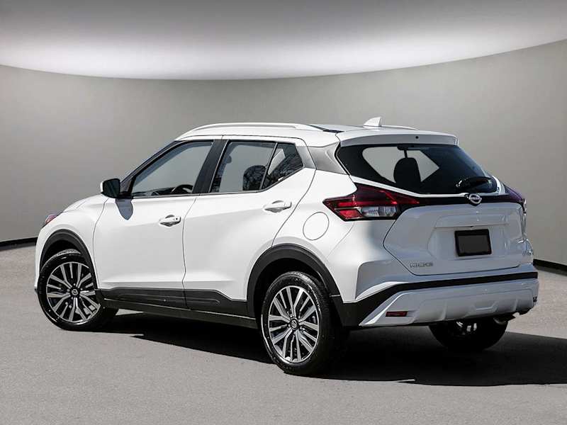 2025 Nissan Kicks Play