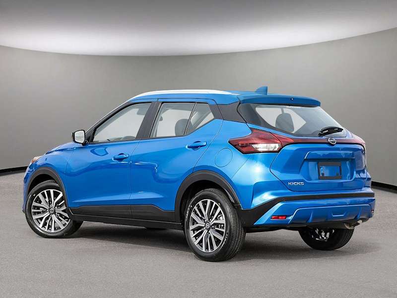 2025 Nissan Kicks Play