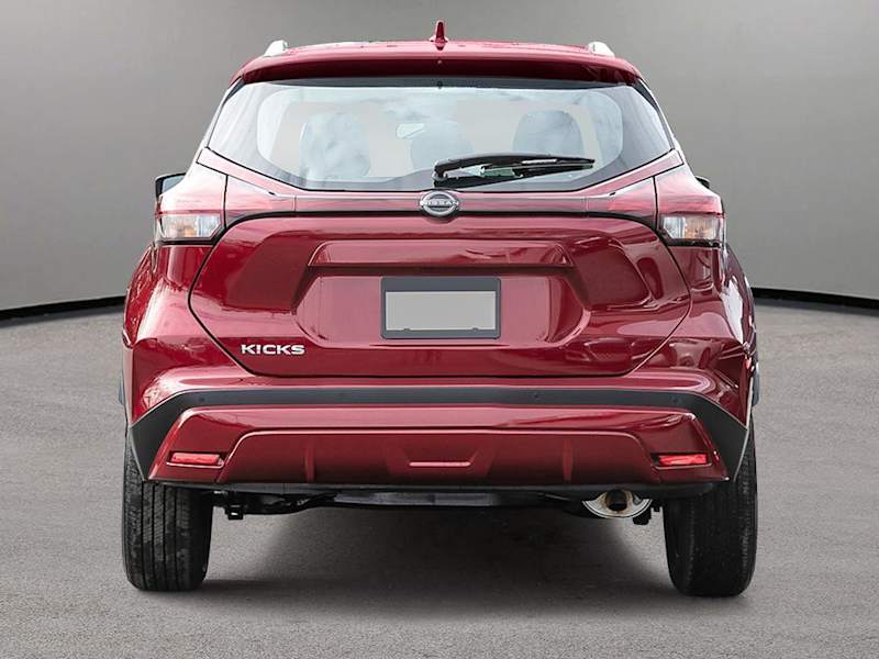 2025 Nissan Kicks Play