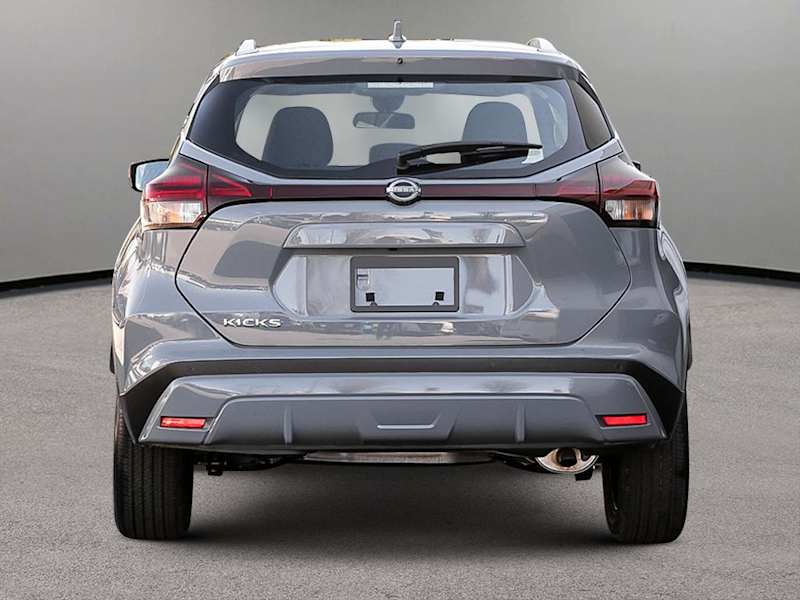 2025 Nissan Kicks Play