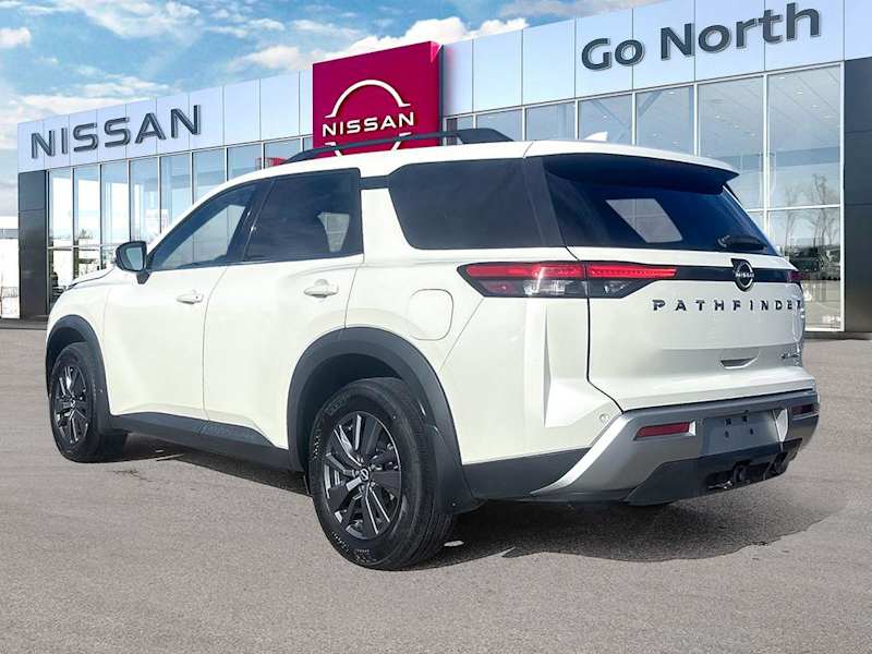 2022 Nissan Pathfinder
