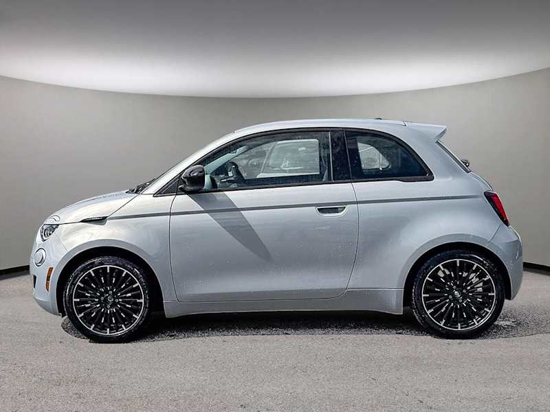 2026 FIAT 500e