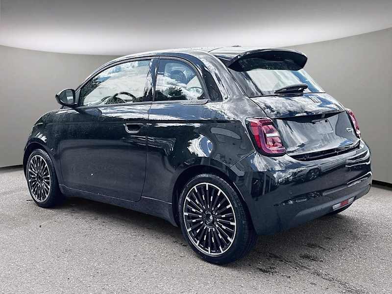 2026 FIAT 500e