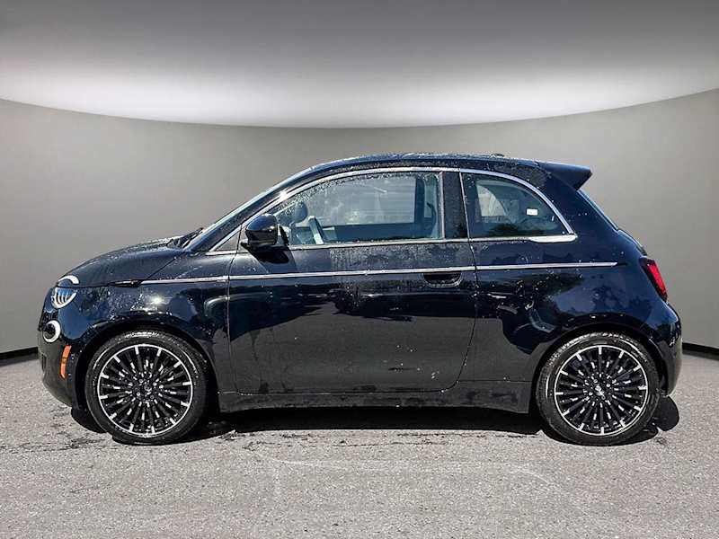 2026 FIAT 500e