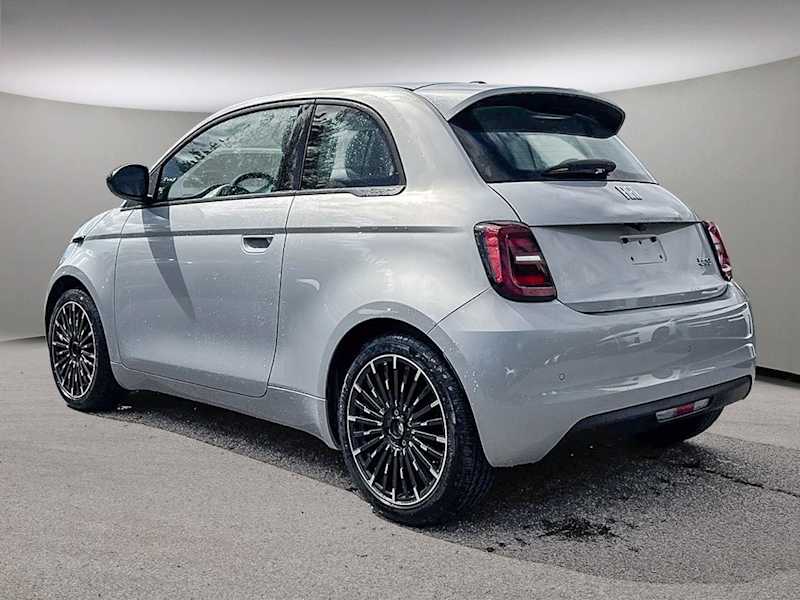 2026 FIAT 500e