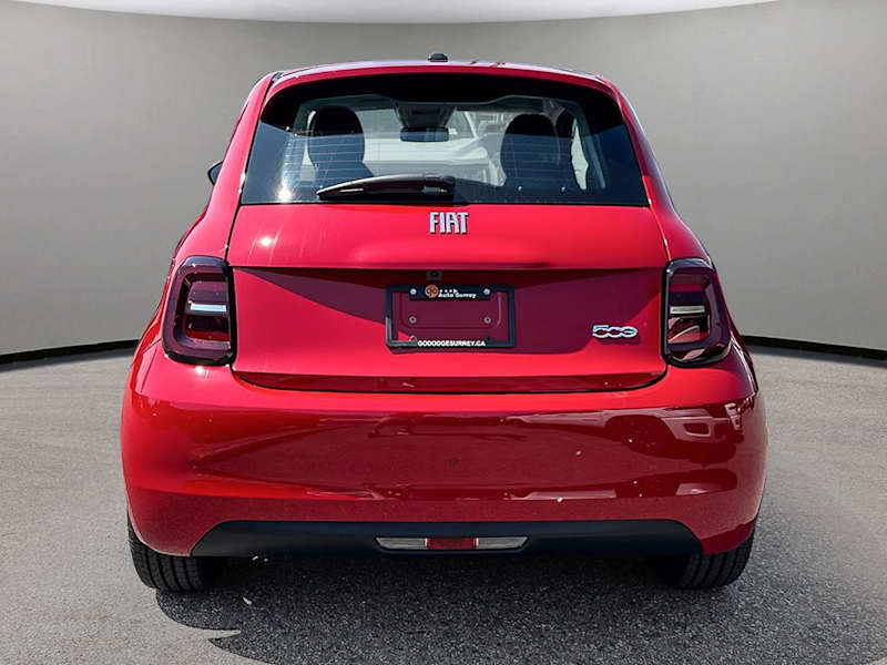 2026 FIAT 500e