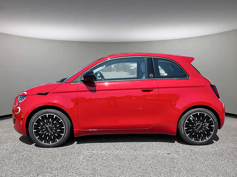 2026 FIAT 500e