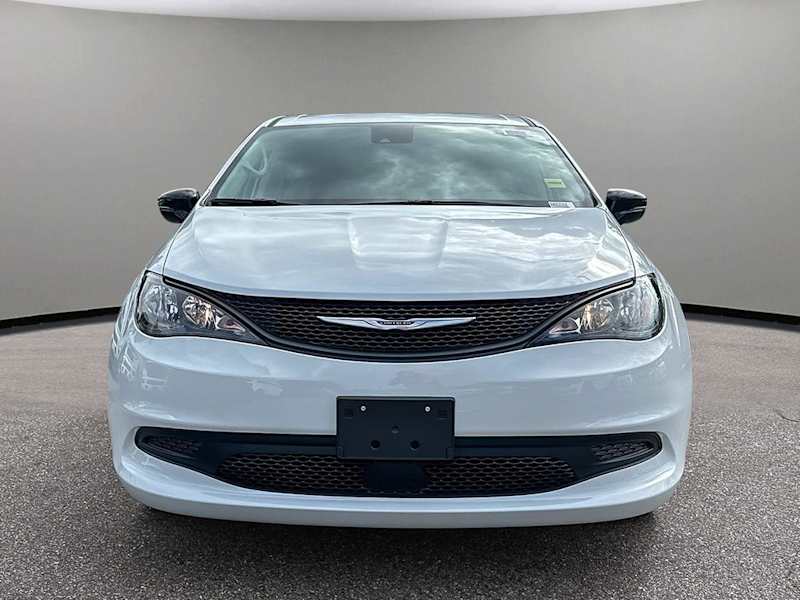 2026 Chrysler Grand Caravan