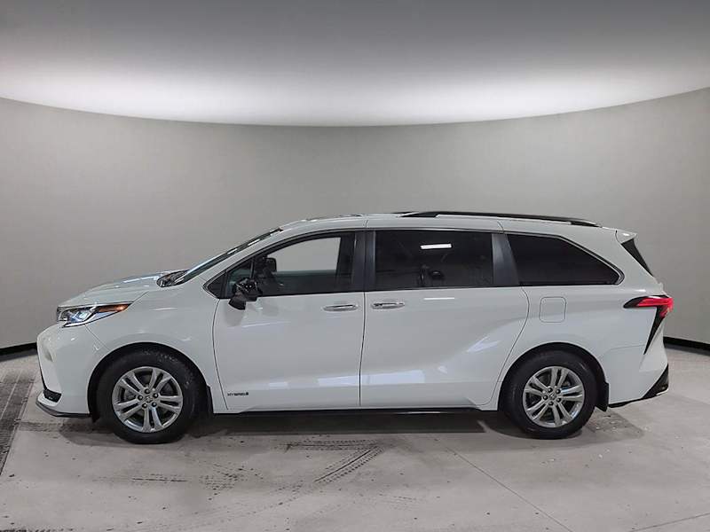 2021 Toyota Sienna