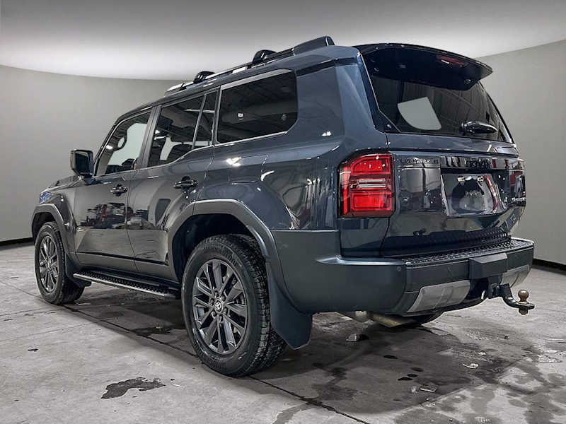 2025 Toyota Land Cruiser