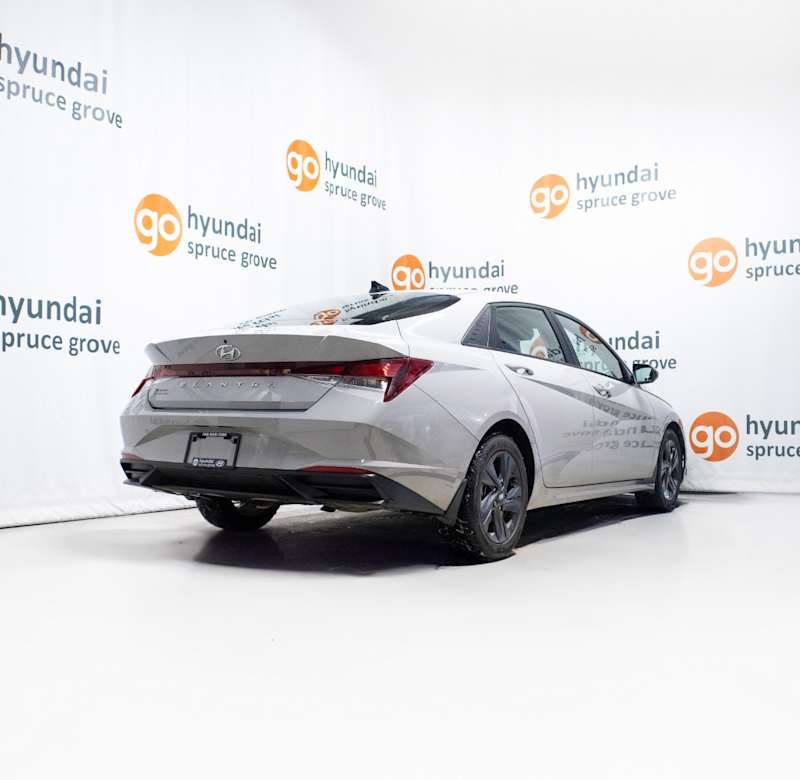 2022 Hyundai Elantra
