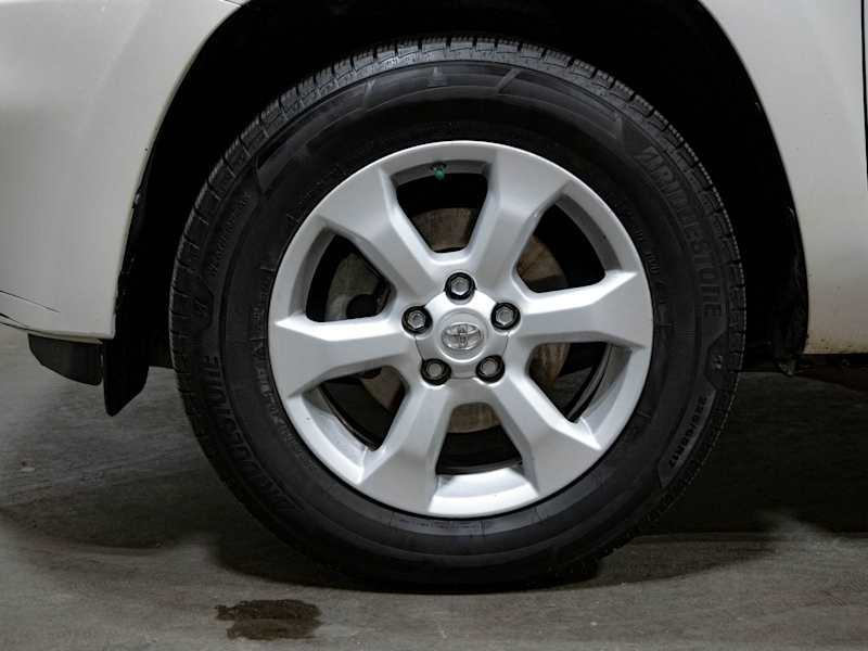 2013 Toyota RAV4 EV