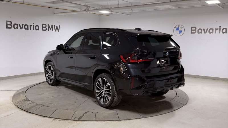 2023 BMW X1