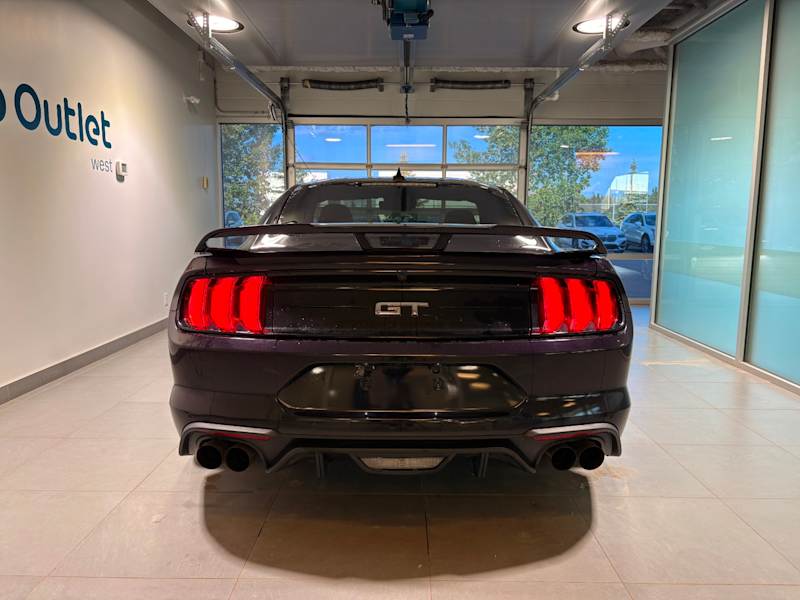 2022 Ford Mustang