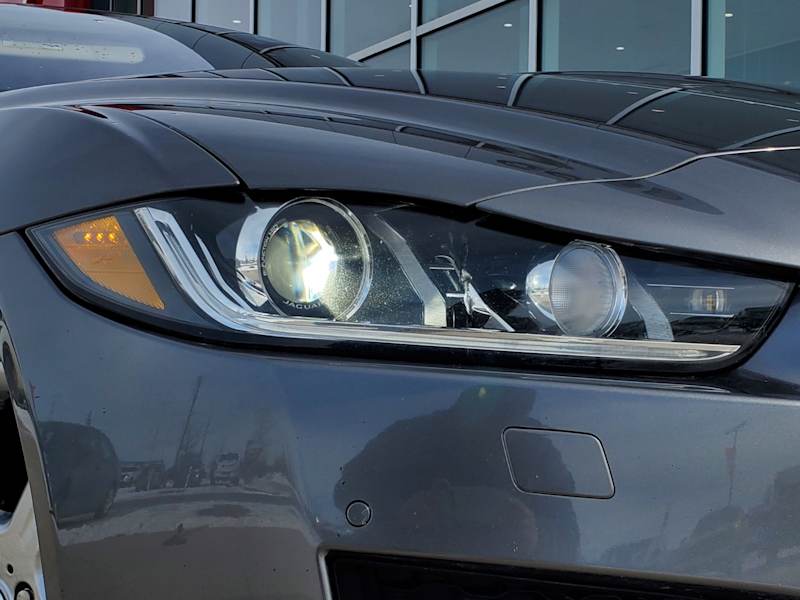 2017 Jaguar XE