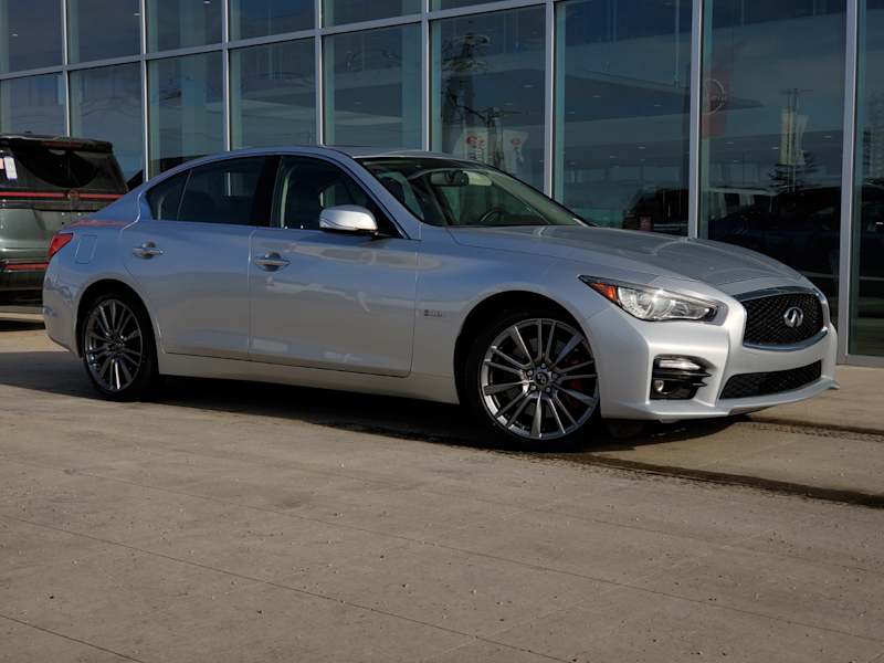 2017 INFINITI Q50