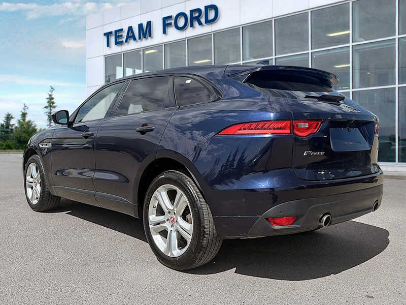 2017 Jaguar F-PACE