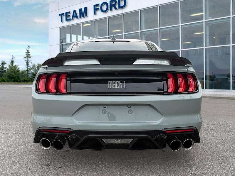 2022 Ford Mustang