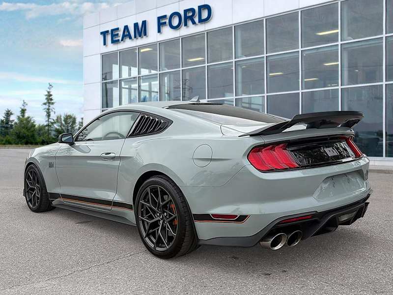 2022 Ford Mustang