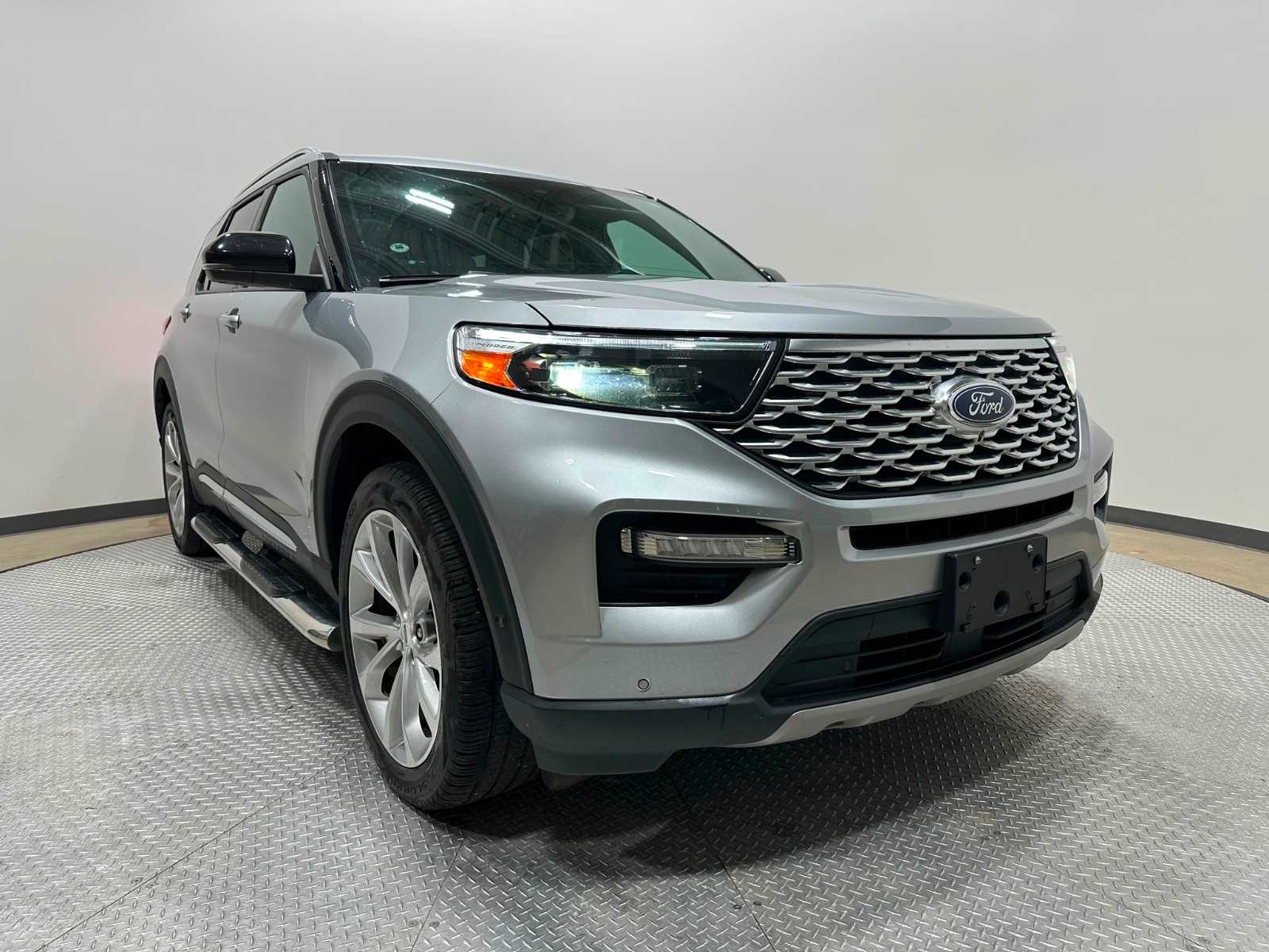 2021 Ford Explorer Platinum
