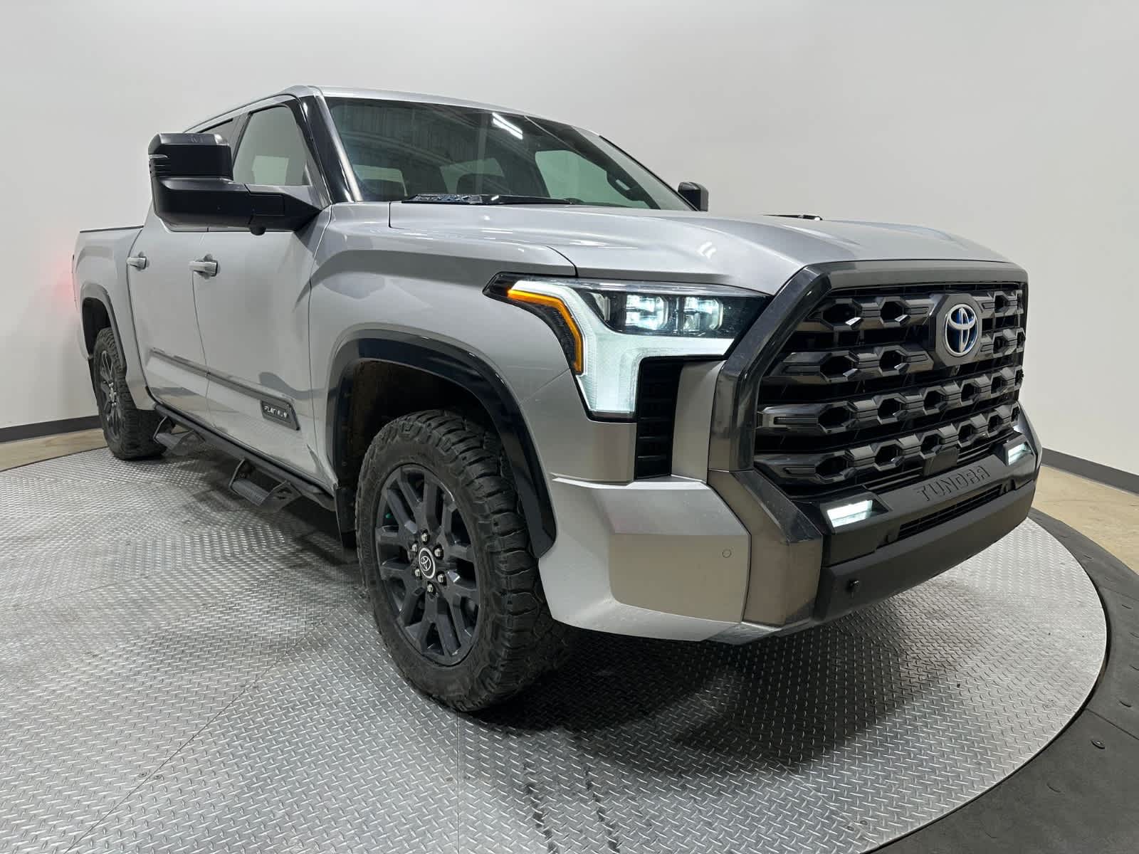2023 Toyota Tundra Platinum Hybrid