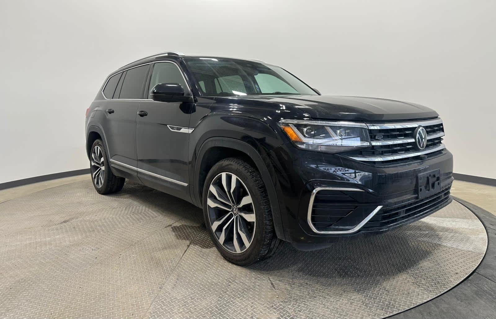2023 Volkswagen Atlas Execline