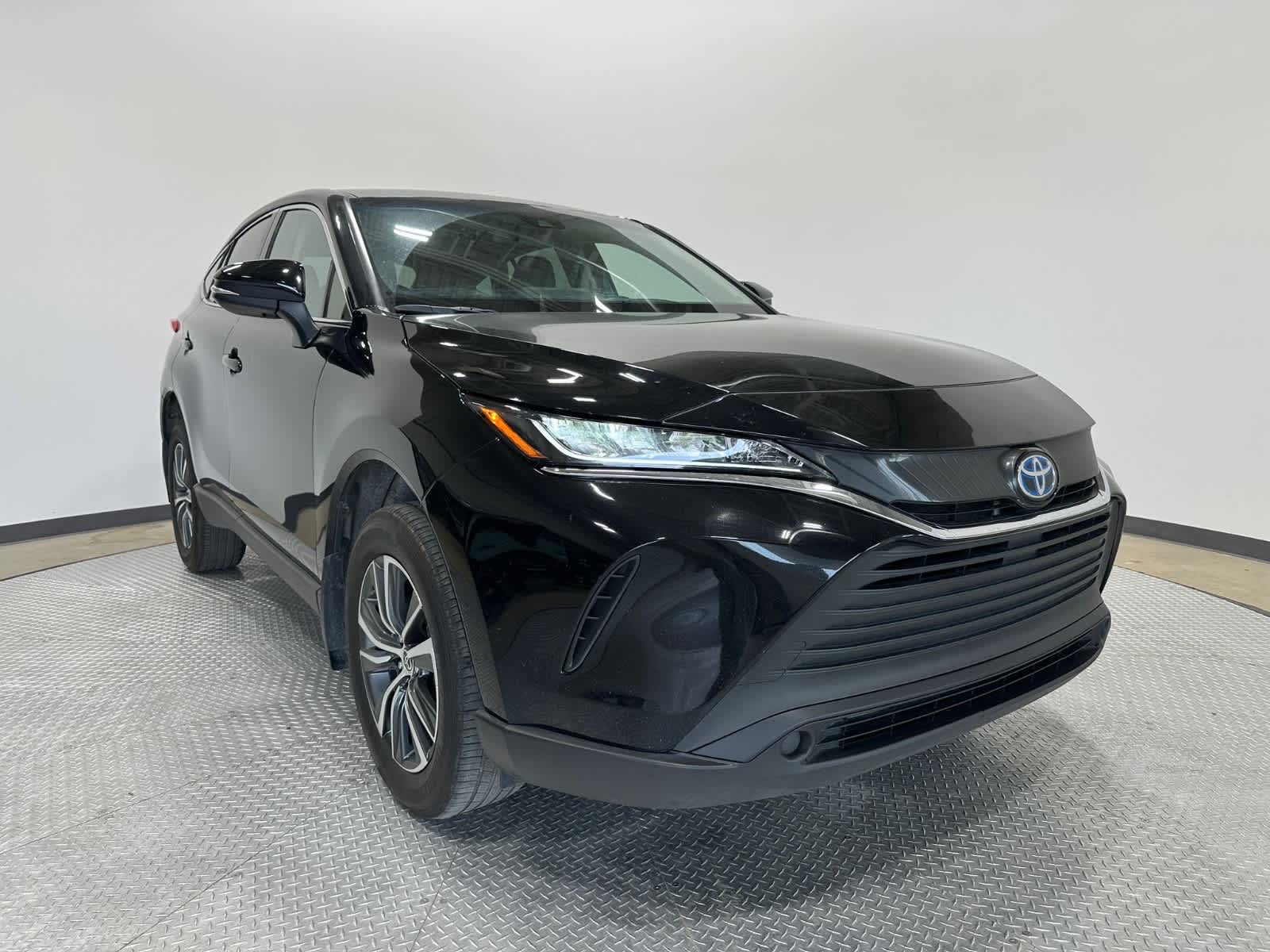 2024 Toyota Venza LE