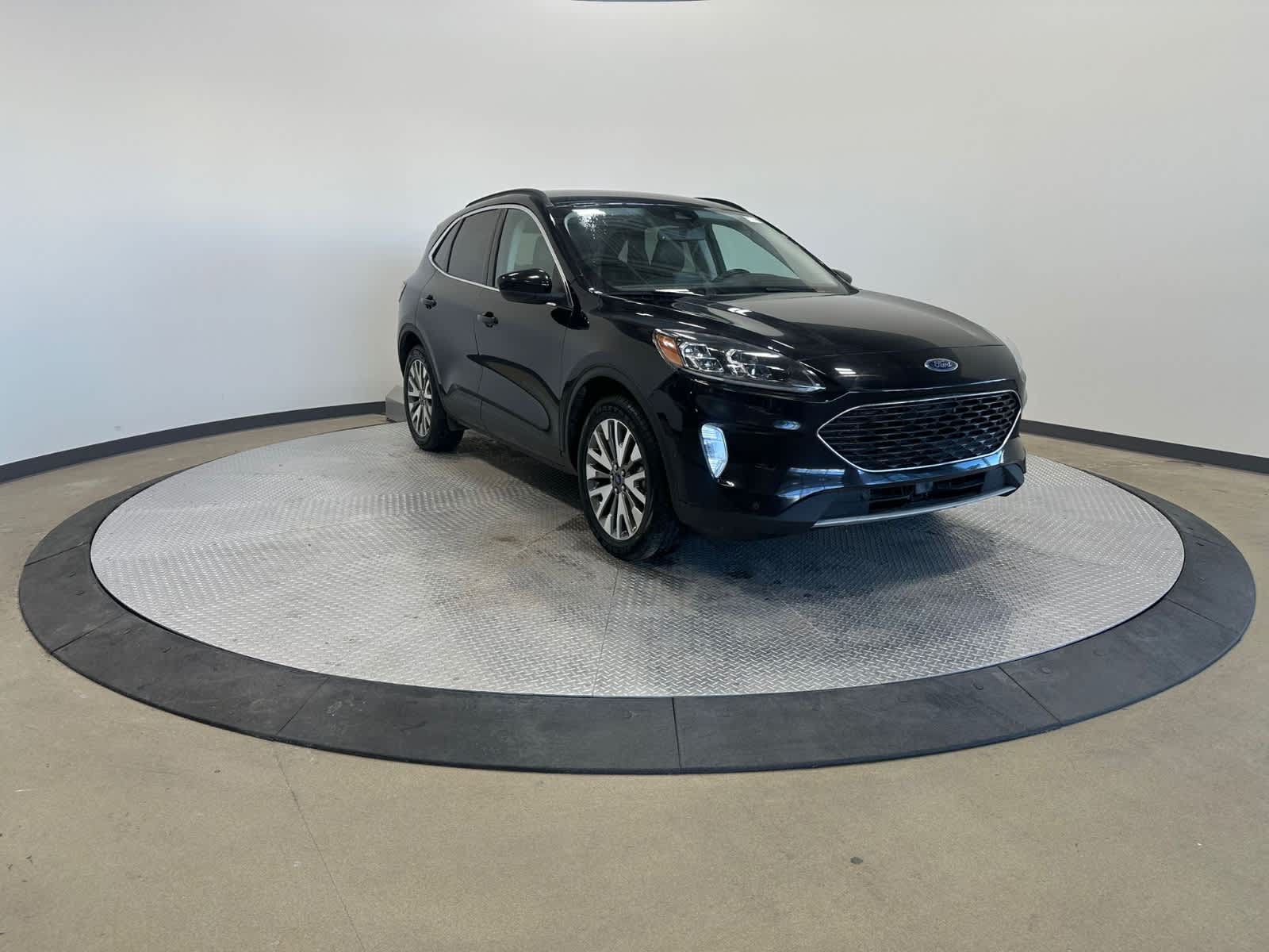 2021 Ford Escape Titanium Hybrid