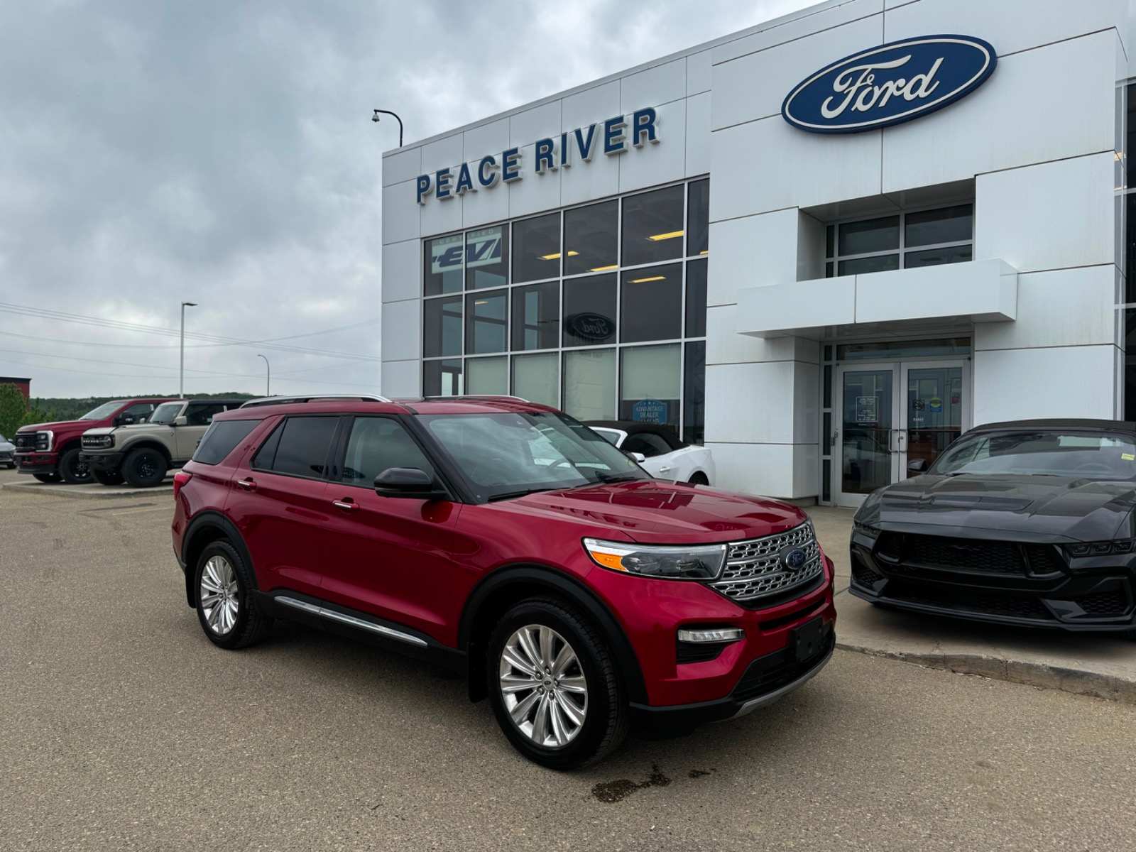 2023 Ford Explorer Limited
