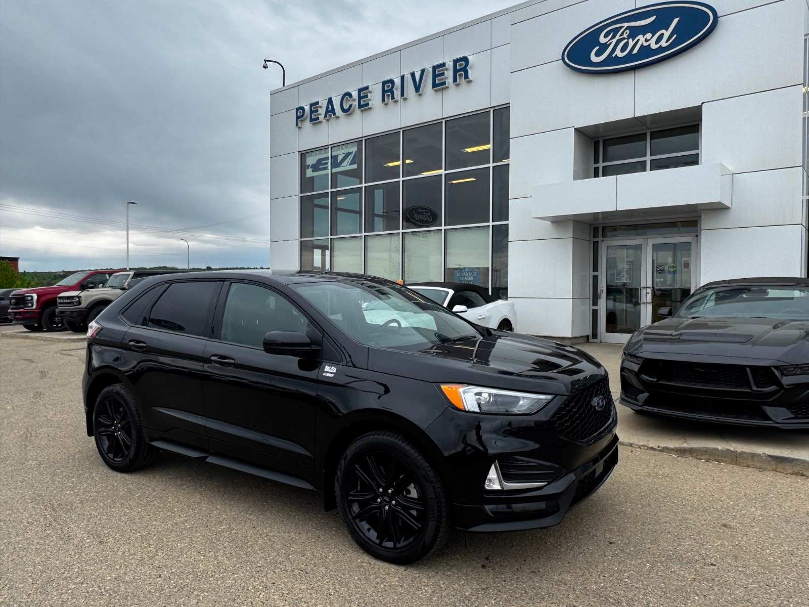2024 Ford Edge ST Line