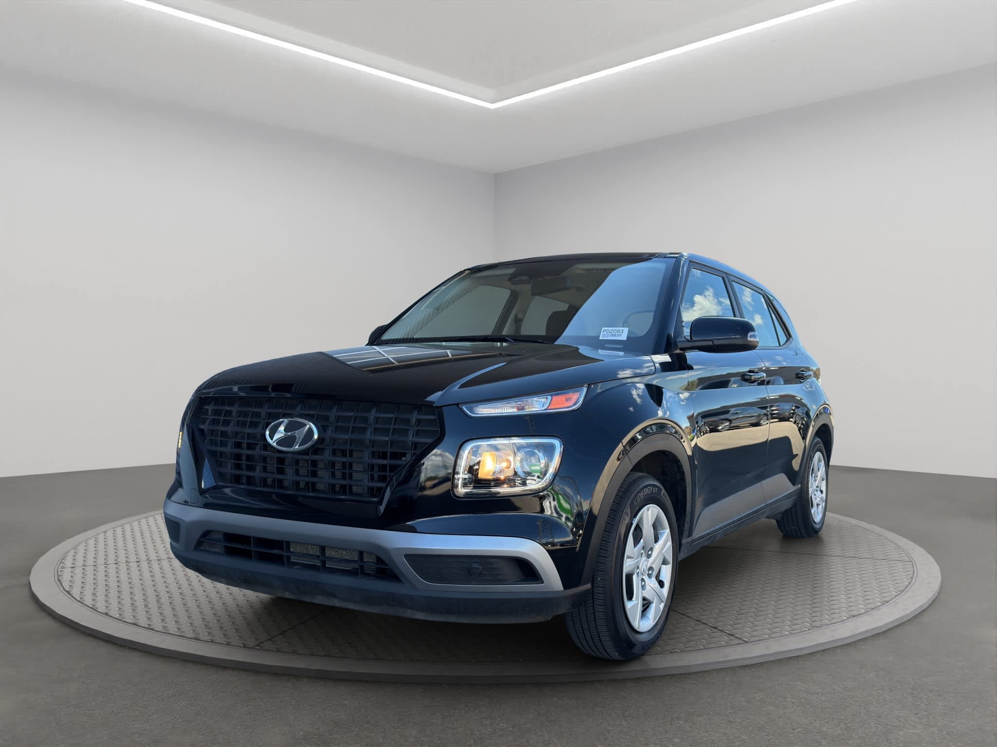 2025 Hyundai Venue Essential